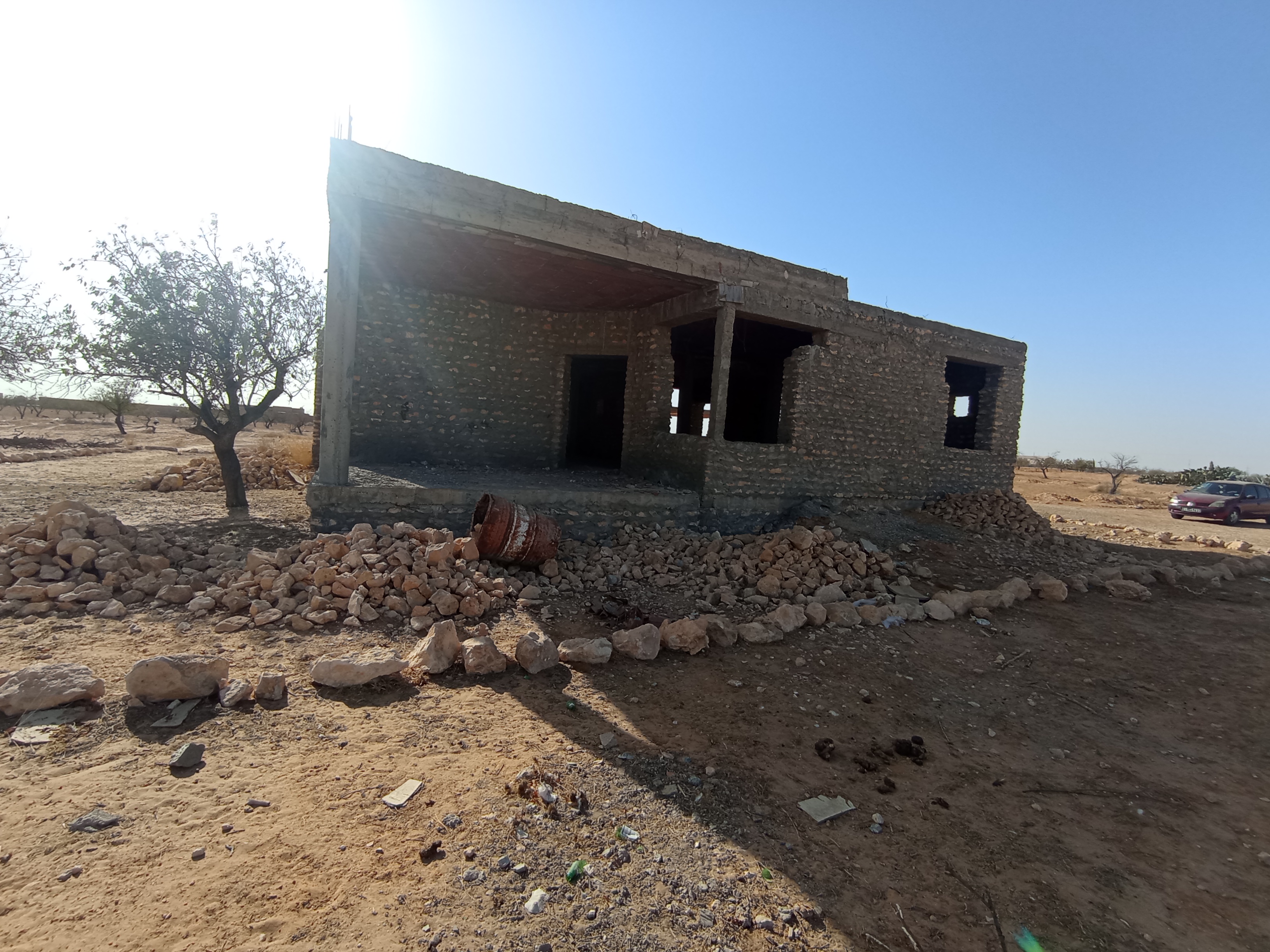 Sfax Sud El Ain Vente Maisons Villa en cours de reconstruction