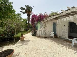 Nabeul Cite El Mahrsi 1 Vente Maisons    villa s4 cot mer  sidi ref322a