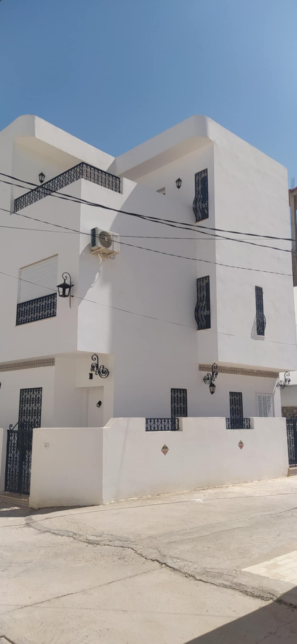 La Marsa Cite Bhar Lazreg Vente Maisons Triplex neuf haut standing