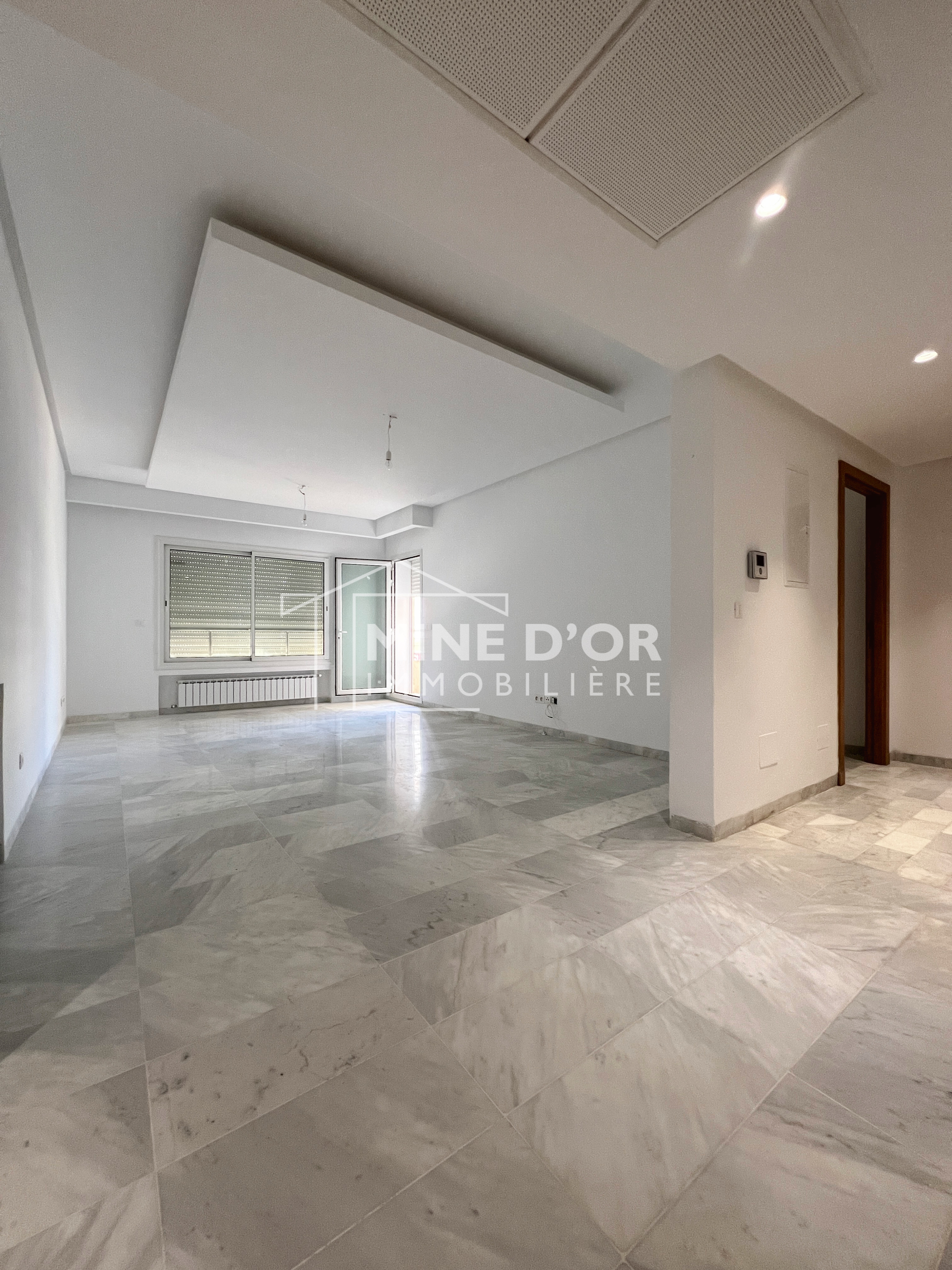 Cite El Khadra Zone urbaine nord Vente Appart. 3 pices Appartement s2 au centre urbain