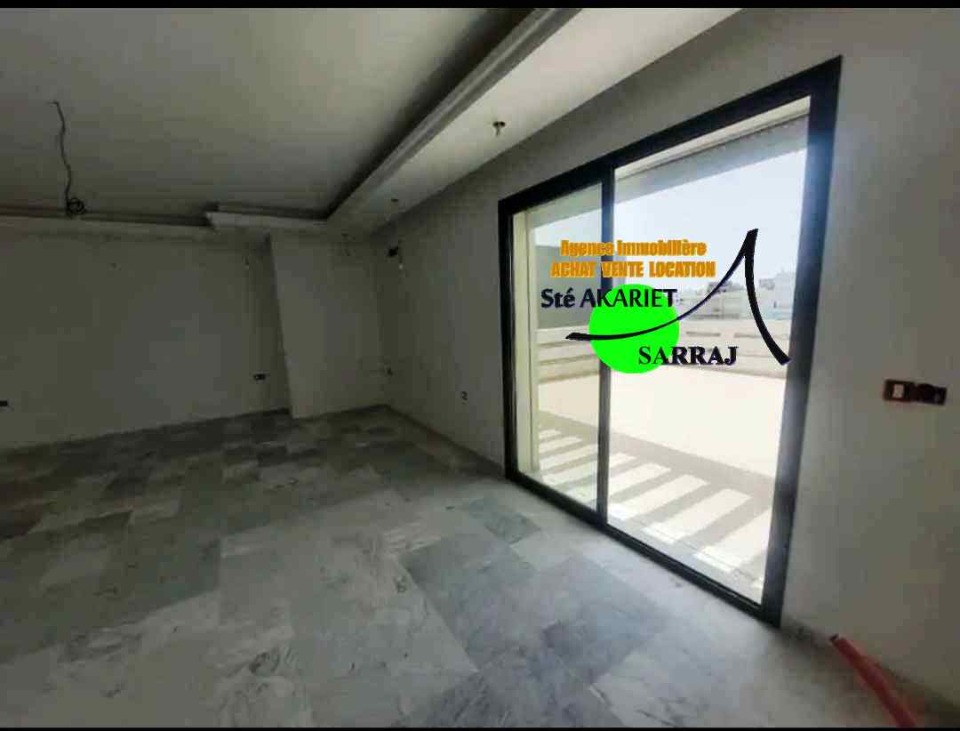 Sousse Jaouhara Khezama Ouest Vente Maisons Villa style triplex en cours de finitions  khzema