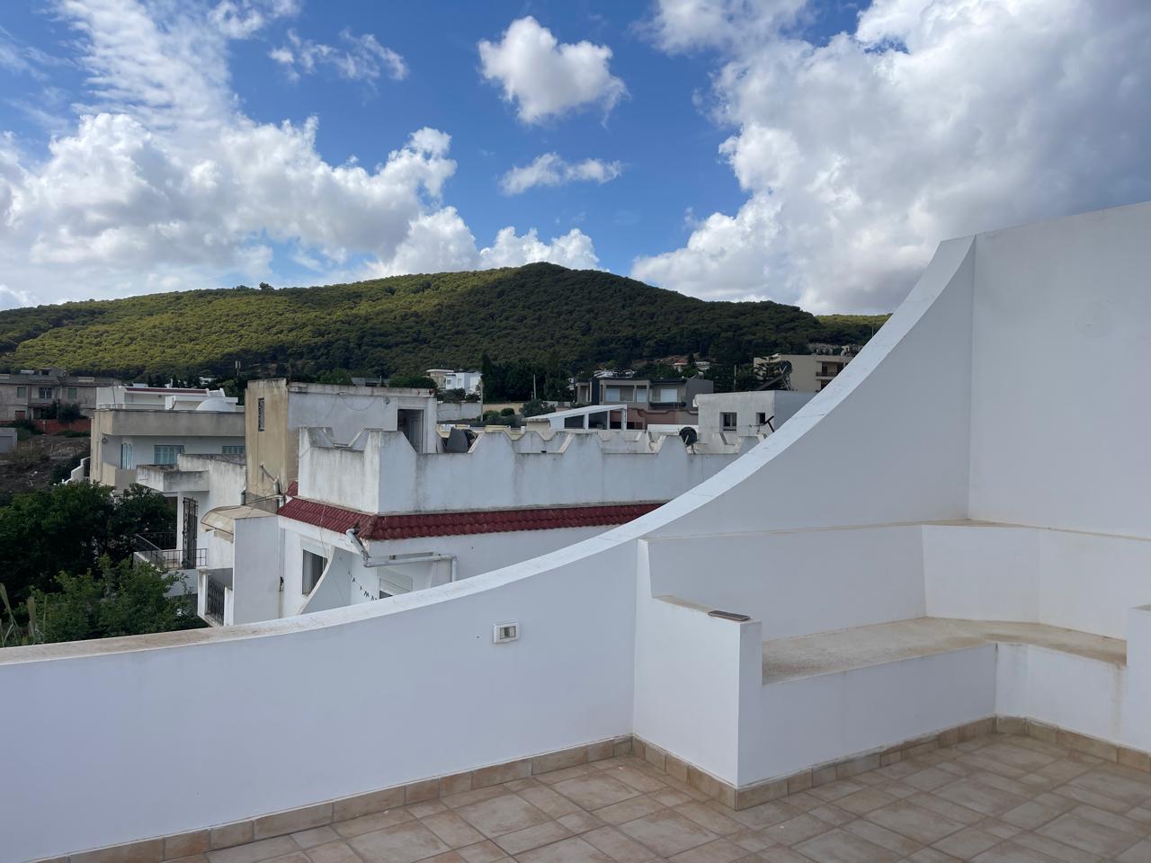 Bizerte Nord Cite El Korniche 2 Vente Maisons Villa vue sur mer corniche bizerte