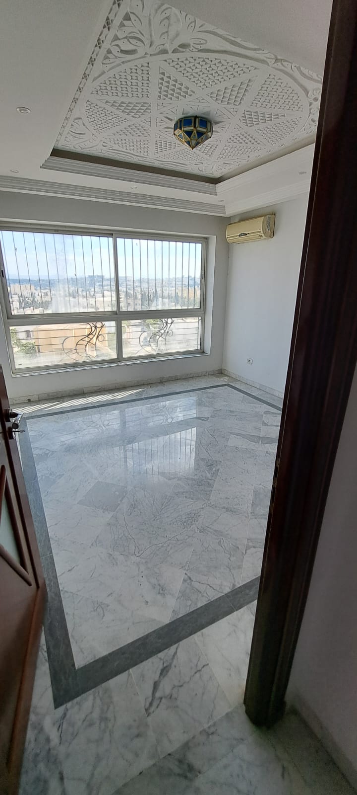 Ariana Ville Cite Ennasr 2 Vente Appart. 4 pices Bureau  cit ennasr 2 tunis