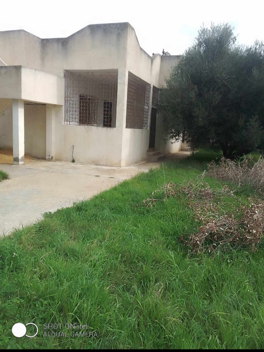 Rades Rades Vente Maisons Villa sur un terrain de 1200m av habib bouguiba