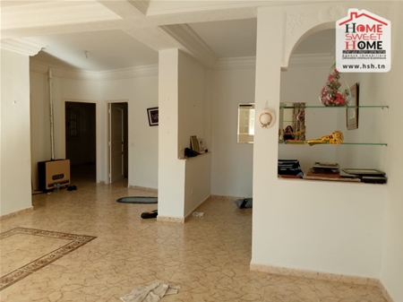 La Marsa Marsa Ennassim Vente Appart. 5 pices+ Etage de villa bonaire  la marsa enassim