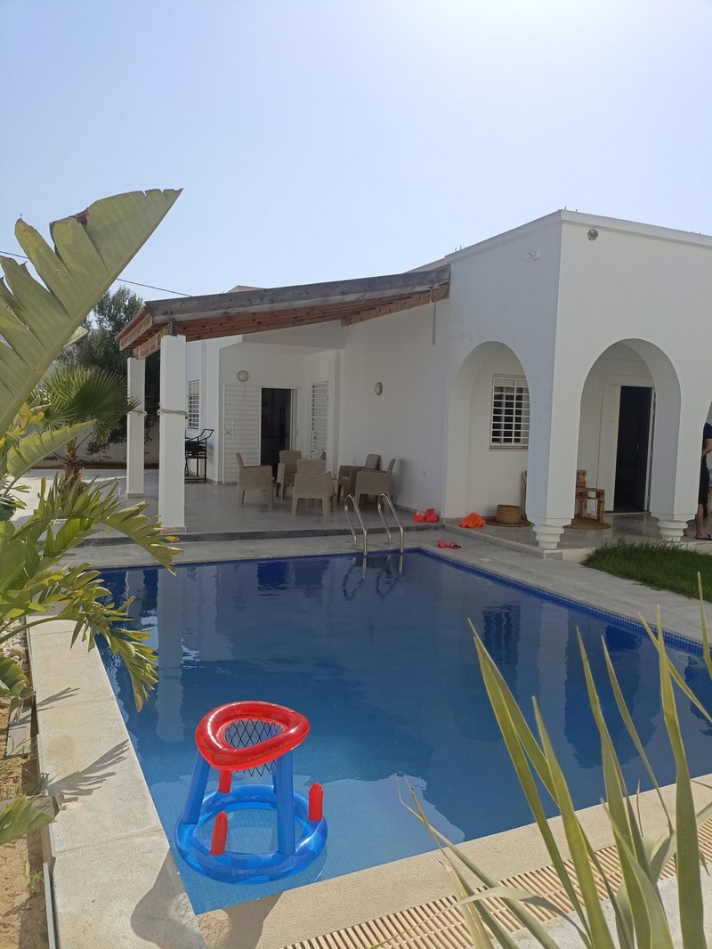 Hammamet Hammamet Vente Maisons Av villa 700m meubl avec piscine  hammamet