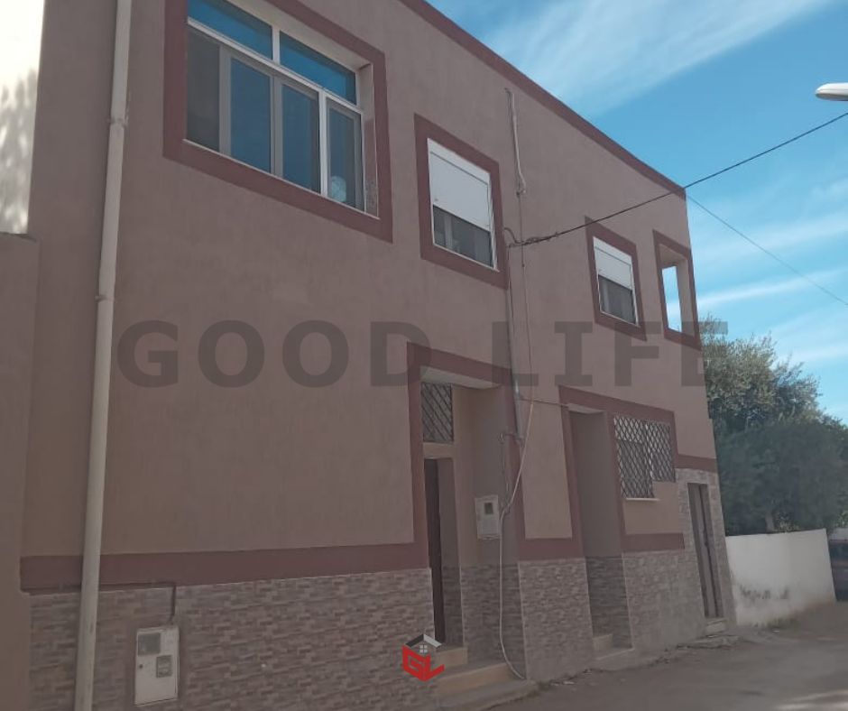 La Soukra La Soukra Vente Maisons Maison sur deux niveaux indpendants  la soukra