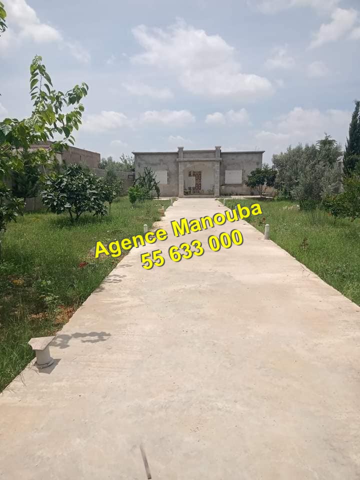 Oued Ellil Oued Ellil Vente Appart. 2 pices Av villa s2 sur terrain 1000 m2