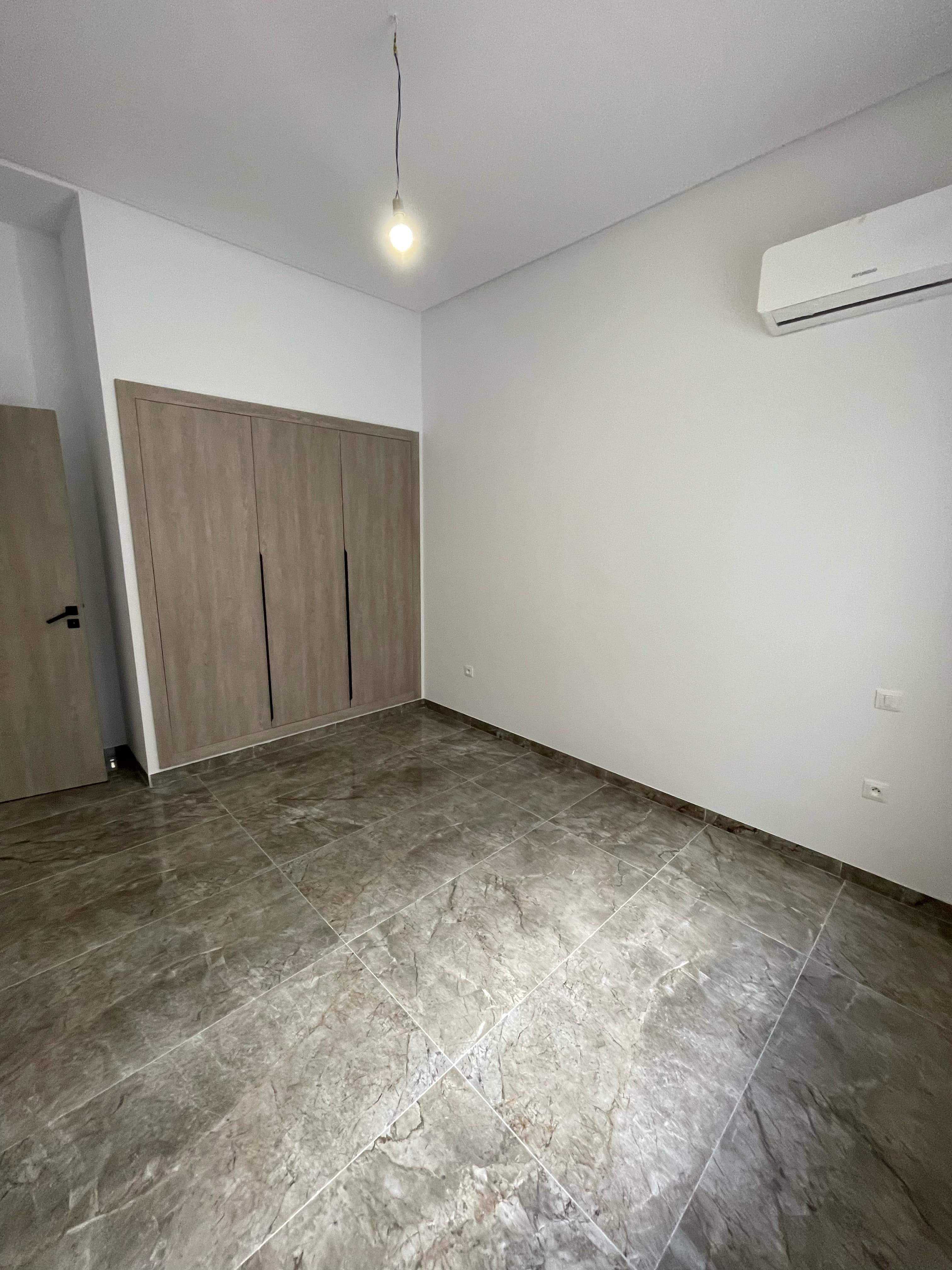 Ariana Ville Cite Ennasr 2 Vente Appart. 4 pices Appartement s plus 3  ennaser 2