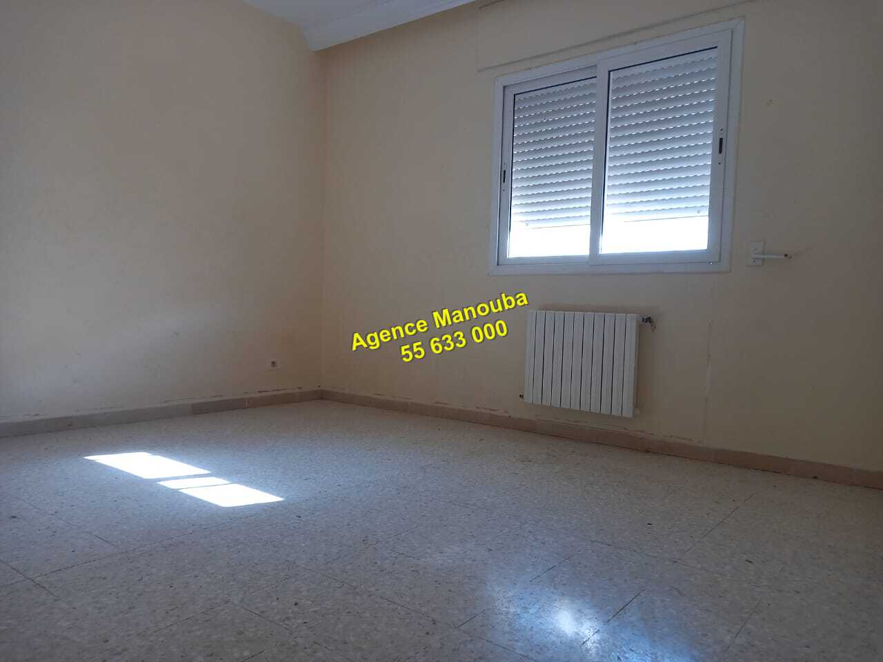 Mannouba La Mannouba Vente Appart. 2 pices Cause besoin d'argent appartement s2 au 1er