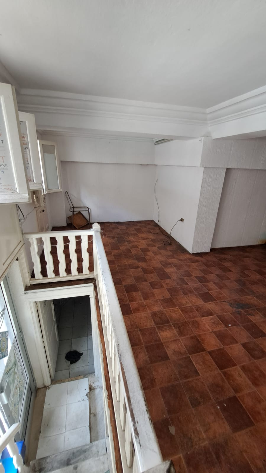Bab Bhar Bab Bhar Vente Autre Fond de commerce  seulement 8 000 dt  lafayette