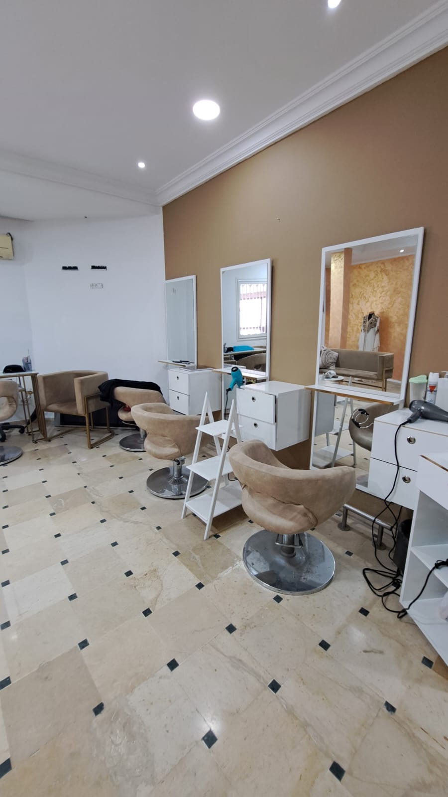 El Menzah El Menzah 9 Vente Autre Fond de commerce  menzah 7 tunis rf  pa0454