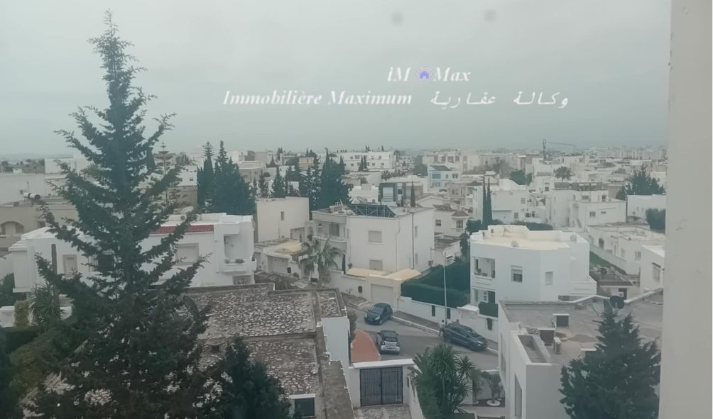 Ariana Ville Cite Ennasr 2 Vente Appart. 4 pices S3 avec grand balcon cit ennaser