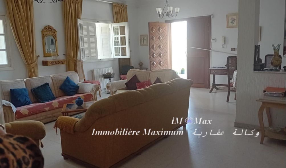 El Menzah El Menzah 9 Vente Maisons Villa sur 2 tages  rnover menzah 9