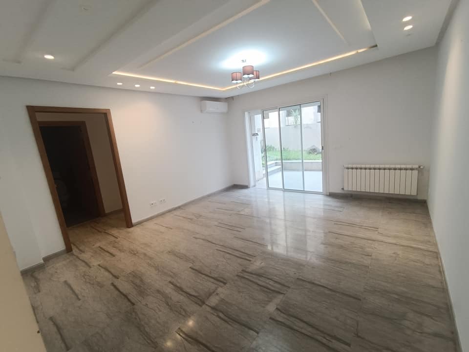 La Marsa El Aouina Vente Appart. 3 pices Appartement s2 avec jardin