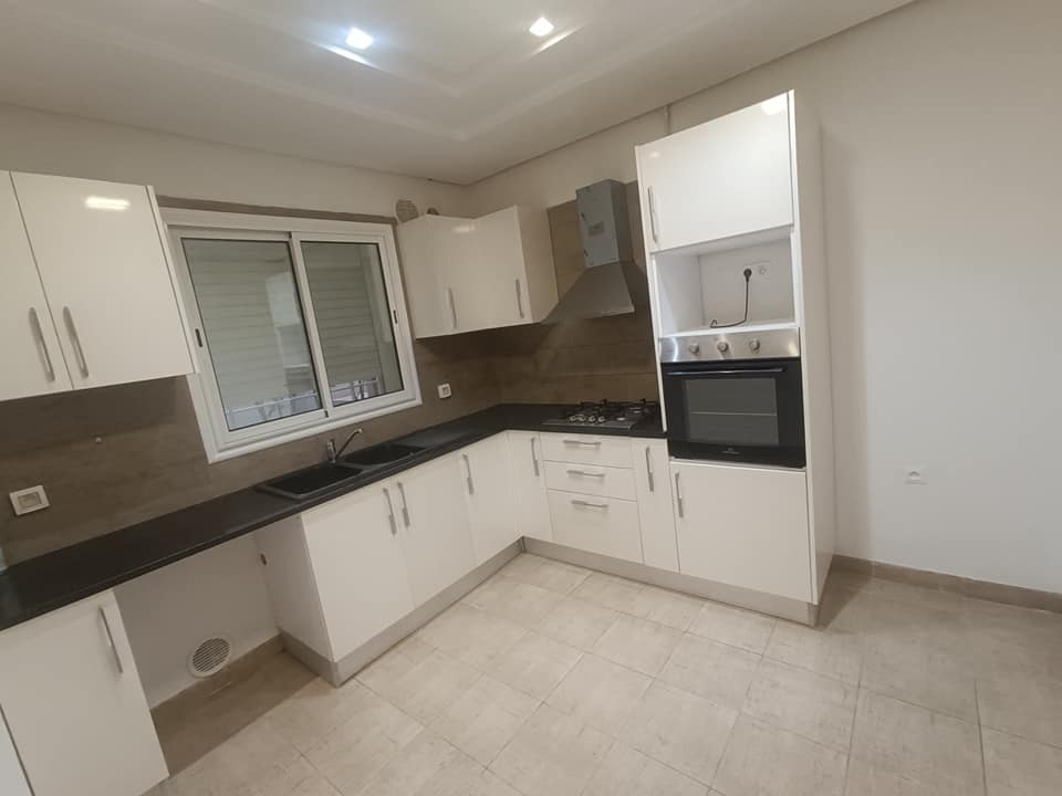 La Marsa El Aouina Vente Appart. 3 pices Appartement s2 avec jardin