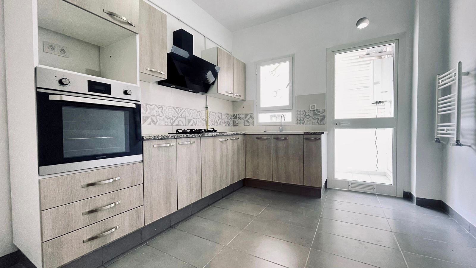 El Menzah El Menzah 9 Vente Appart. 3 pices Appartement s2 haut standing  menzah 9c
