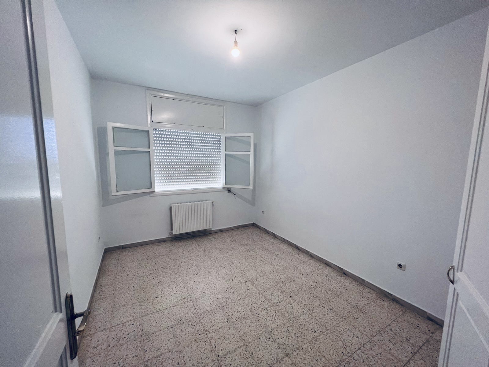 Ariana Ville Cite Ennasr 2 Vente Appart. 4 pices Appartement  cit ennasr 2 ariana tunisie