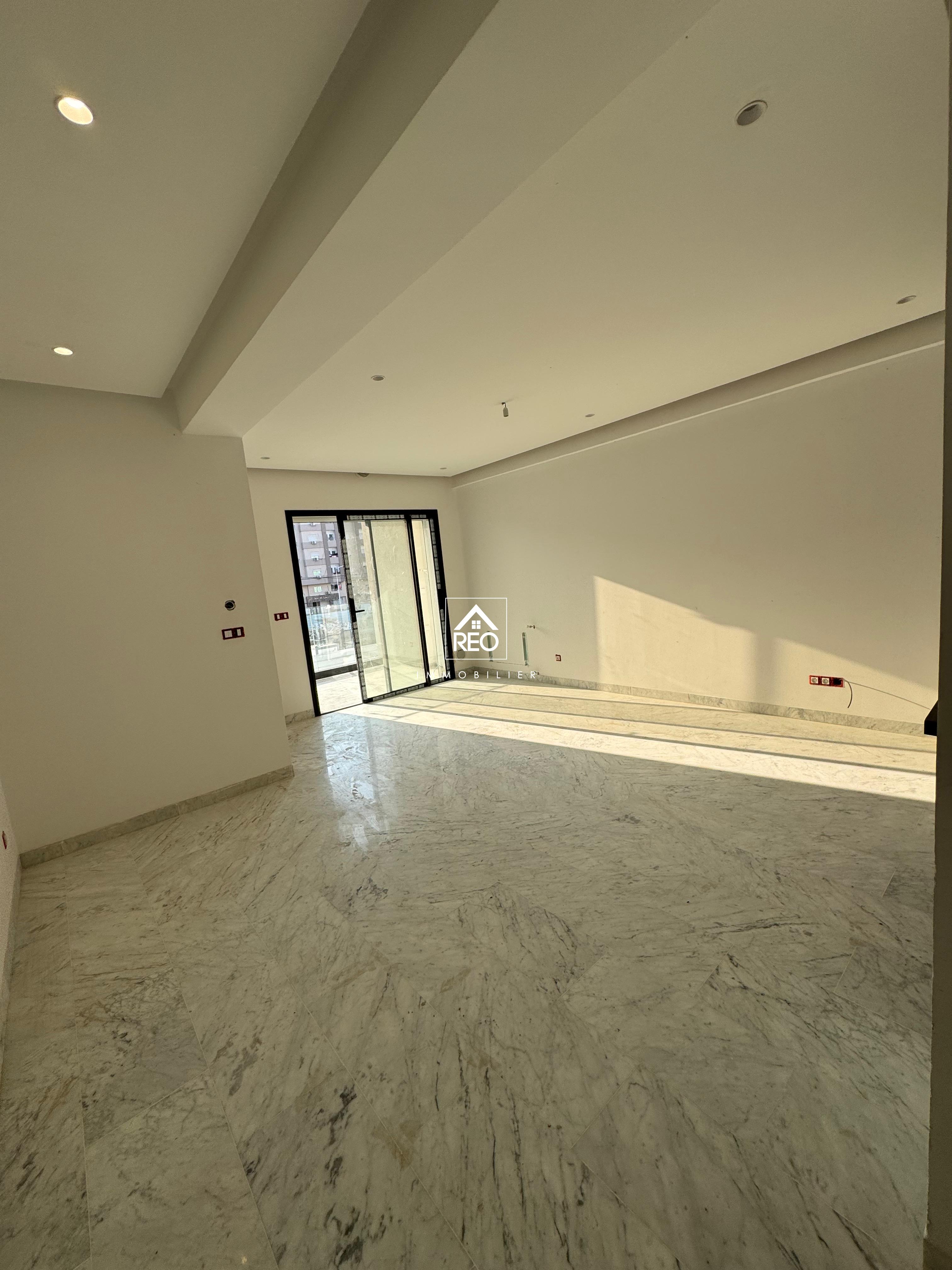 La Soukra La Soukra Vente Appart. 2 pices A un appartement s2