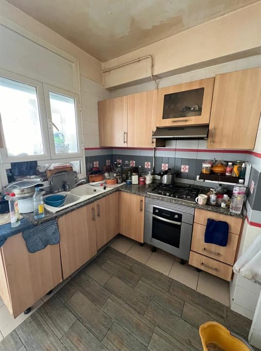 La Marsa El Aouina Vente Appart. 3 pices Appartement en bon tat  jardin l'aouina