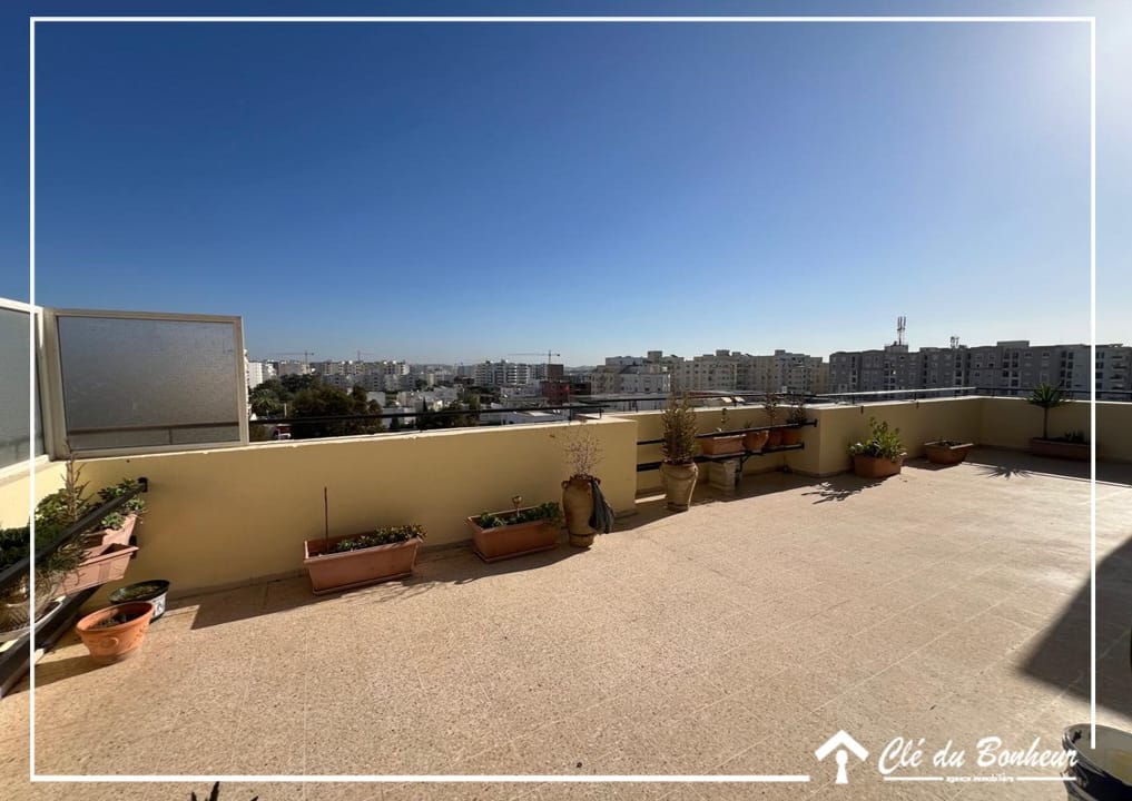 La Marsa El Aouina Vente Appart. 3 pices Appartement spacieux avec terrasse