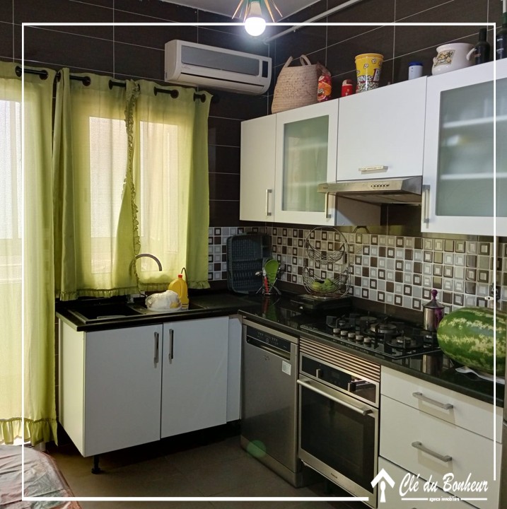 La Marsa El Aouina Vente Appart. 3 pices Appartement s3 de bon standing  cit wahat