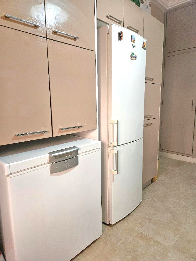 El Omrane El Omrane Vente Maisons Villa moderne jumelée 3 niveaux bon état et studio