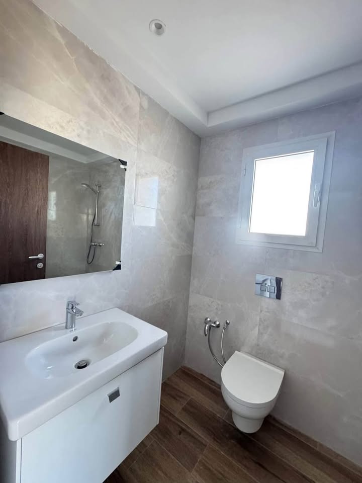 Ain Zaghouan Ain Zaghouan Vente Appart. 1 pice S1 nouvelle soukra