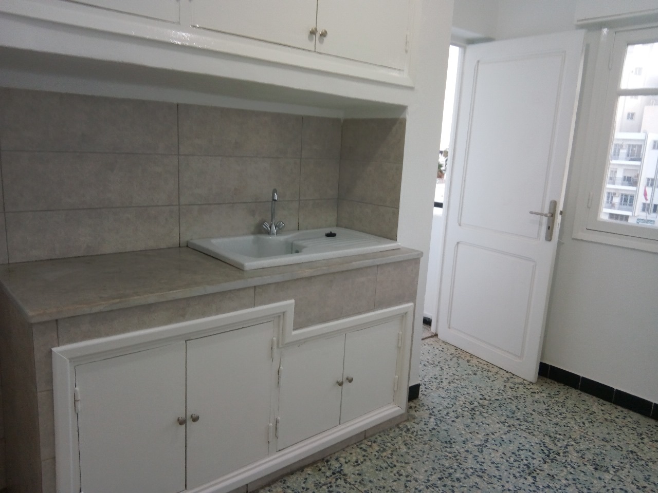 Menzel Chaker Cite Taieb Mhiri Vente Appart. 4 pices Sfax menzel chaker vnt s3