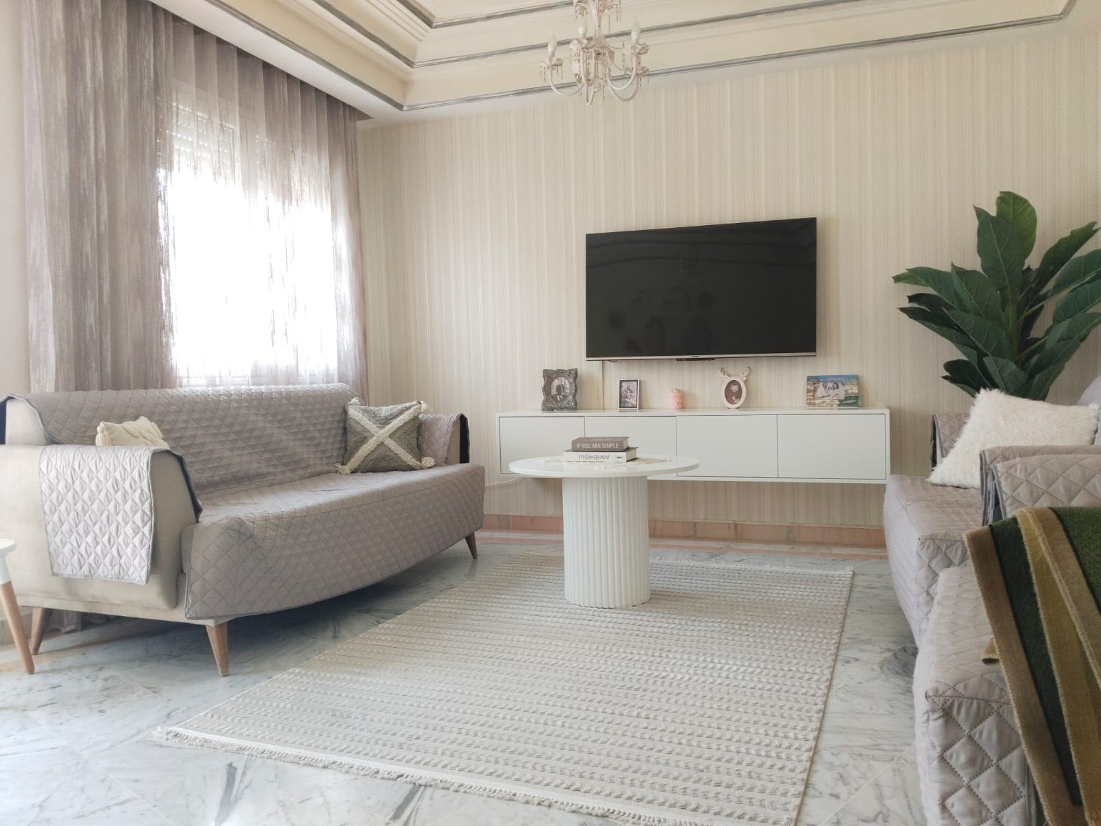 La Marsa El Aouina Vente Appart. 4 pices Aouina vnt s3 148m2