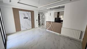 Ariana Ville Cite Ennasr 2 Vente Appart. 1 pice A  appartement en s1 ref629a