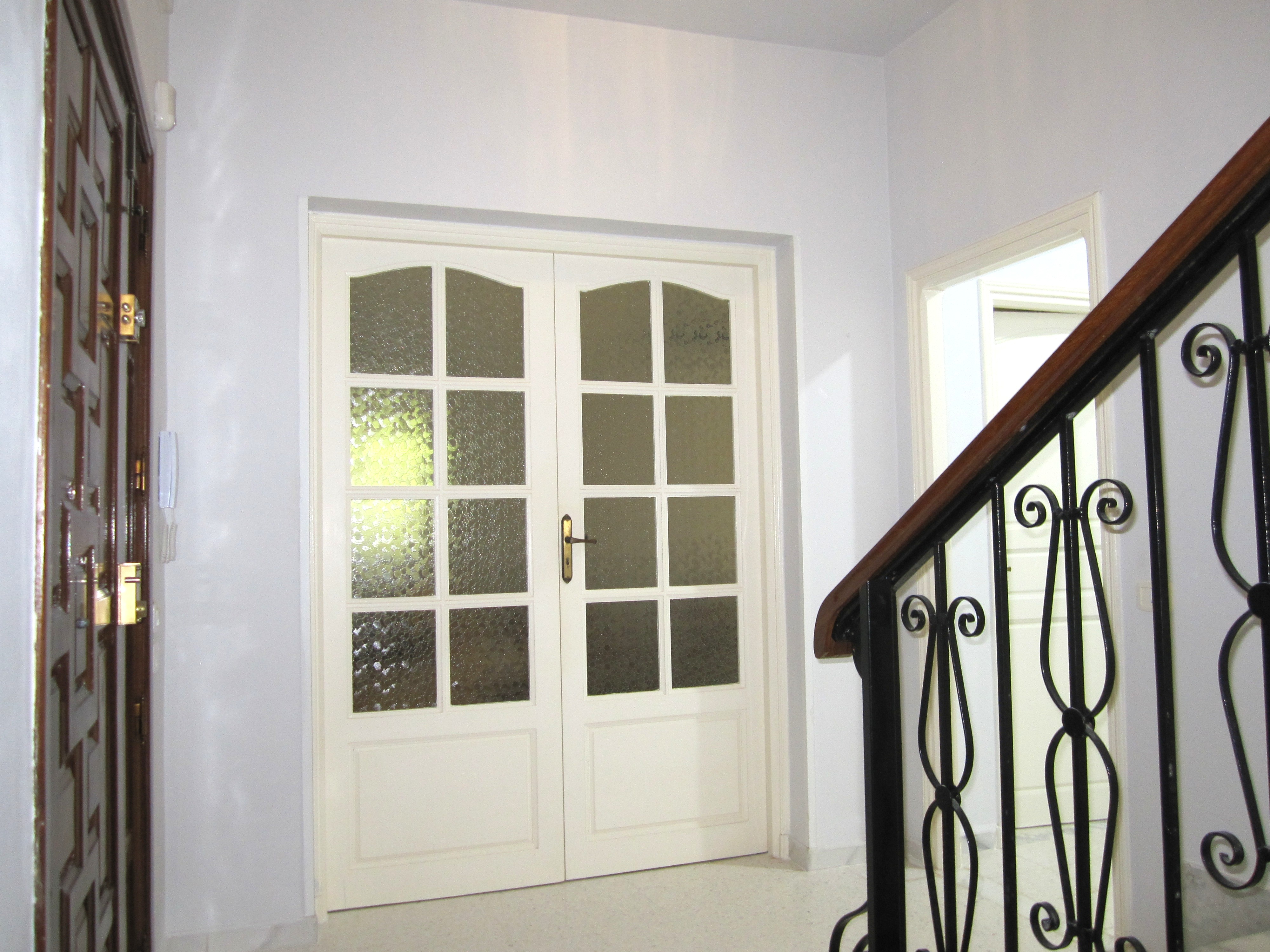 Raoued Cite El Ghazala 1 Vente Maisons Villa moderne de style amricain