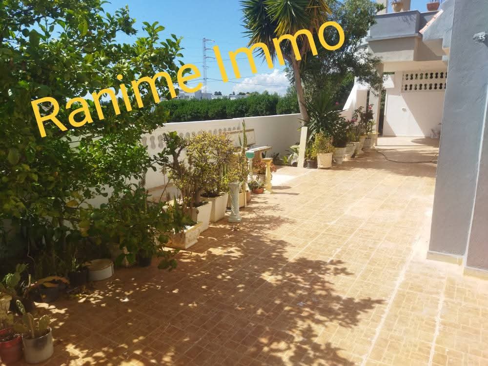 El Haouaria Cite Touristique Vente Maisons Villa haute standing a la plage de 350m2