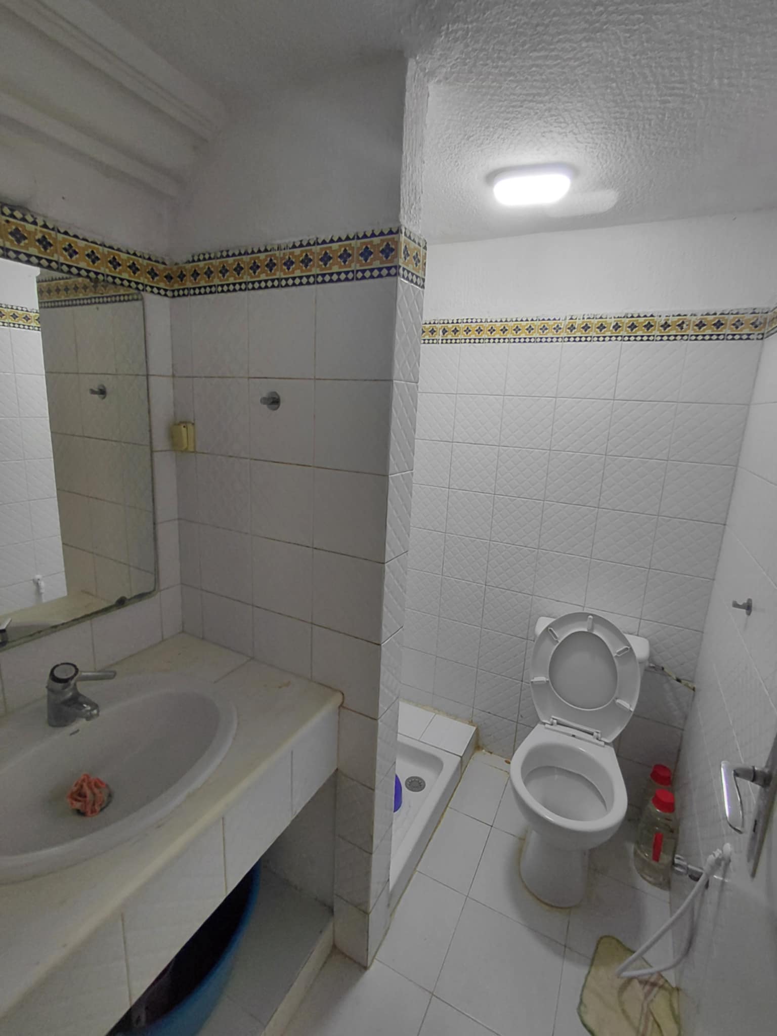 El Menzah El Manar 2 Location Appart. 2 pices Studio 2 pieces meubl a el manar 2 wb4206