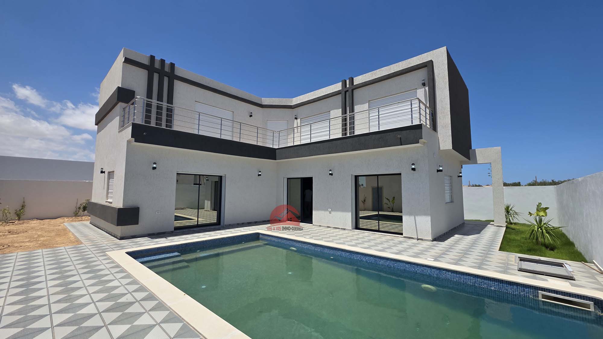 Djerba - Midoun Midoun Vente Maisons Villa neuve  piscine titre bleu tezdaine djerba