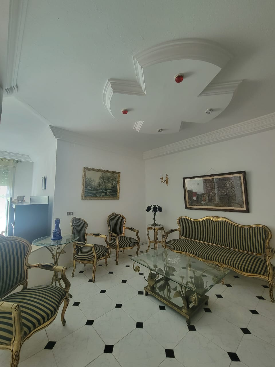 Bizerte Nord Bizerte Vente Appart. 3 pices Villa semi meubl triplex