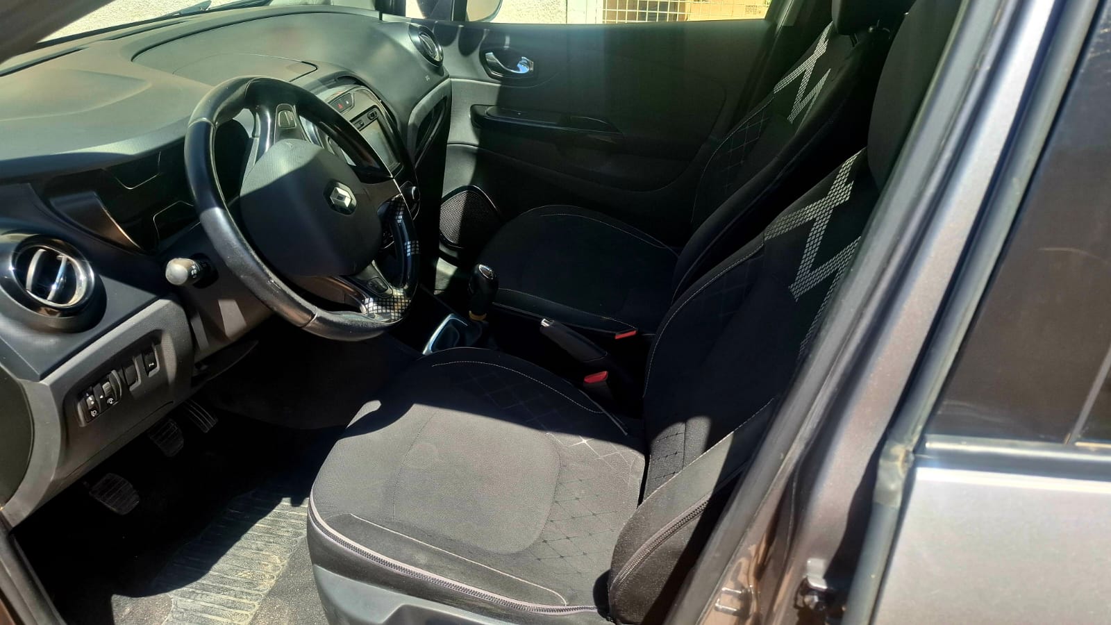 Sfax Ville Cite El Maaref Renault Autre Modle Renault capture