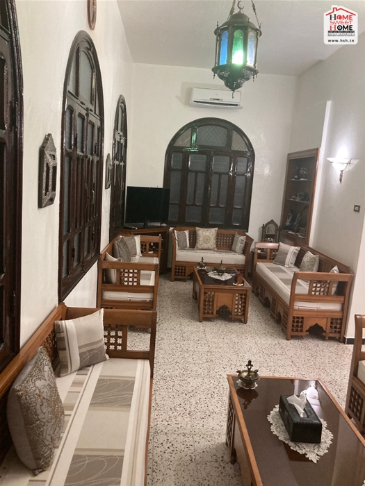 El Kram Le Kram Vente Maisons Etage de villa macha  carthage yasmina