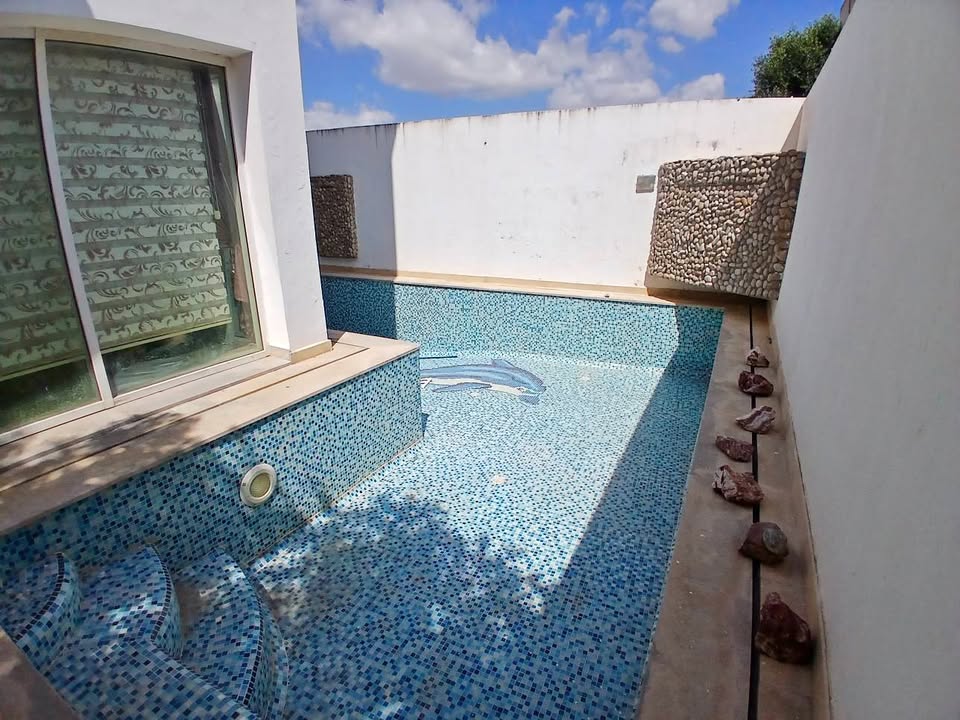 Mnihla Mnihla Vente Appart. 3 pices Un duplex avec piscine   mnihla