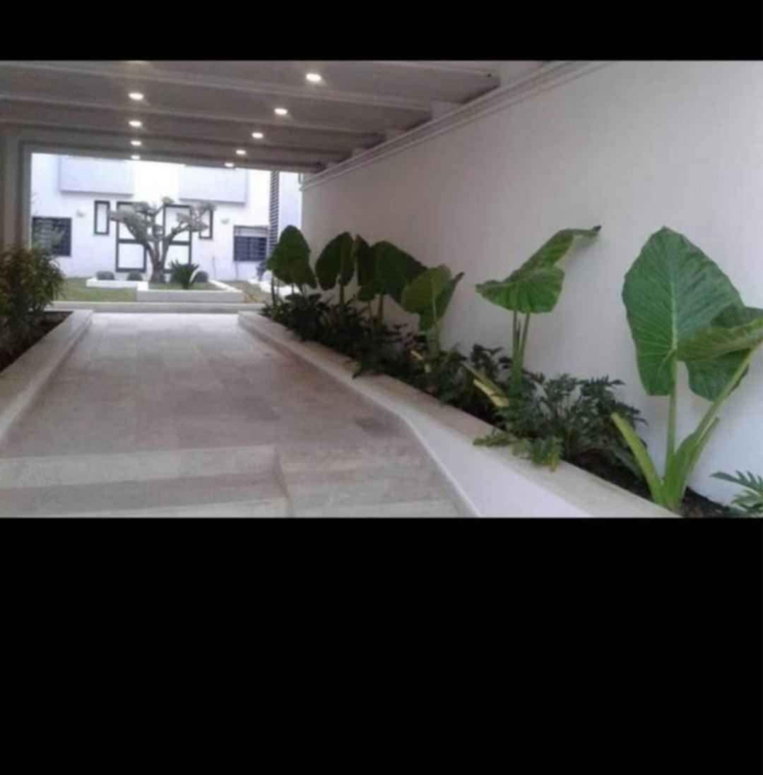 La Soukra Borj Louzir Vente Appart. 2 pices Un s2 avec jardin  borj louzir