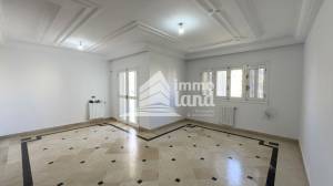 El Menzah El Manar 2 Vente Appart. 4 pices Appartement s4 de 170m2  manar 3