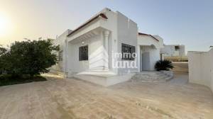 La Soukra Borj Louzir Vente Maisons Villa de 500m2 a borj louzir