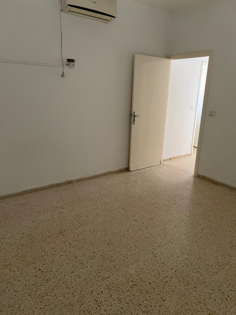 La Soukra Borj Louzir Vente Appart. 2 pices Un appartement  ne pas rater