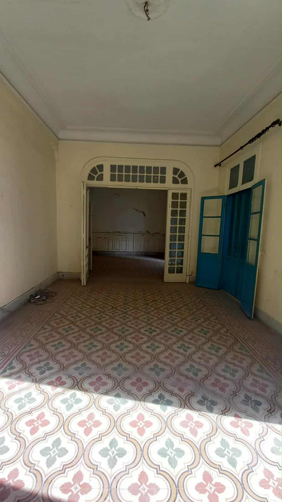Bab Bhar Republique Vente Appart. 5 pièces+ Av s7 tunis