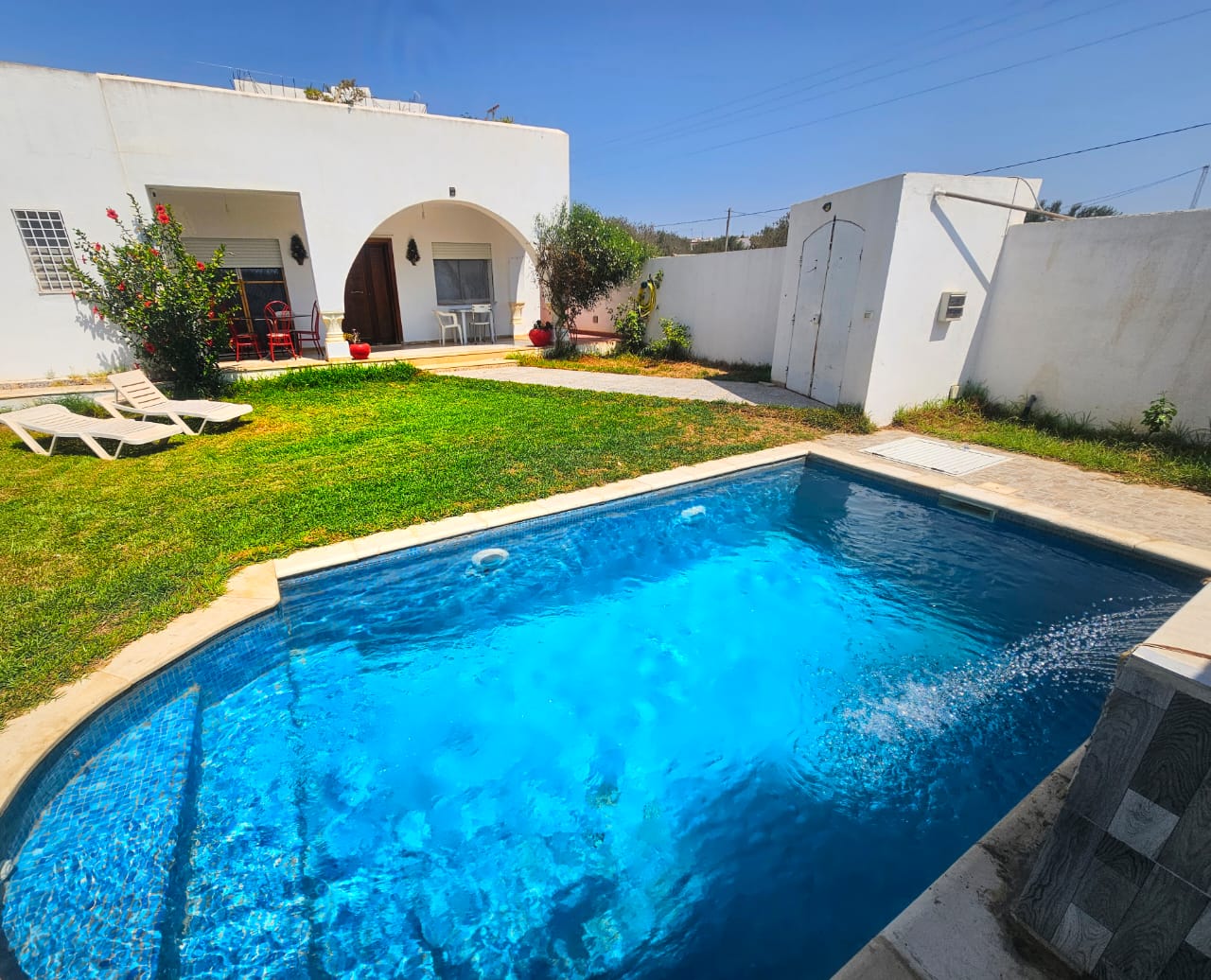 Hammamet Sidi Jedidi Vente Maisons Villa avec piscine