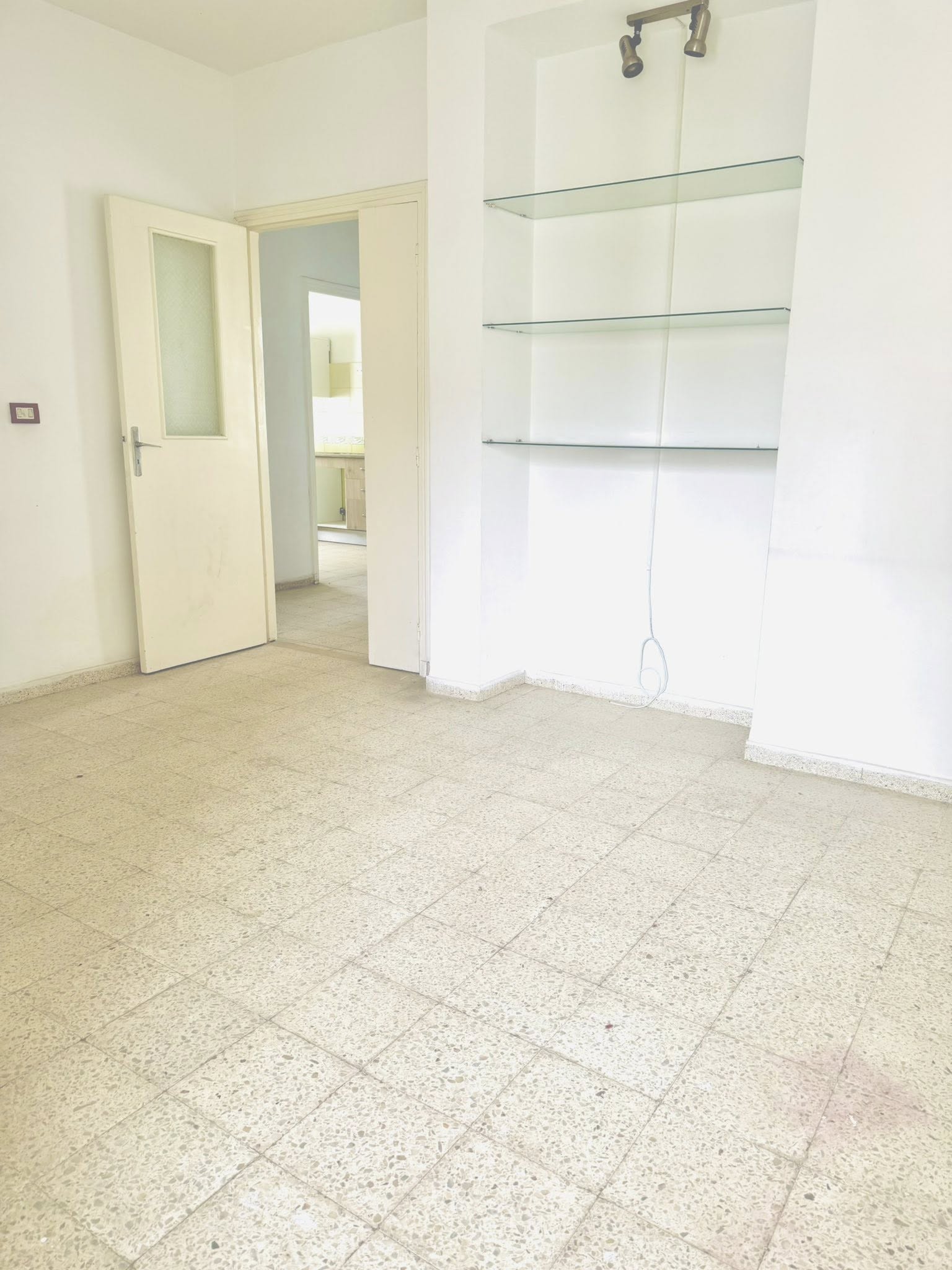 El Mourouj El Mourouj Vente Appart. 3 pices Appartement  au deuxime tage
