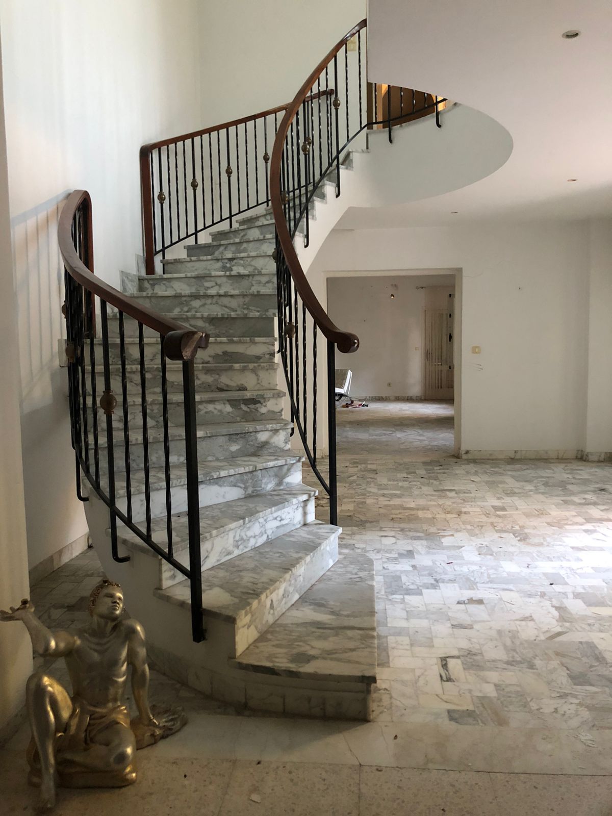 El Menzah El Menzah 1 Vente Maisons Opportunité à saisir à menzah 1