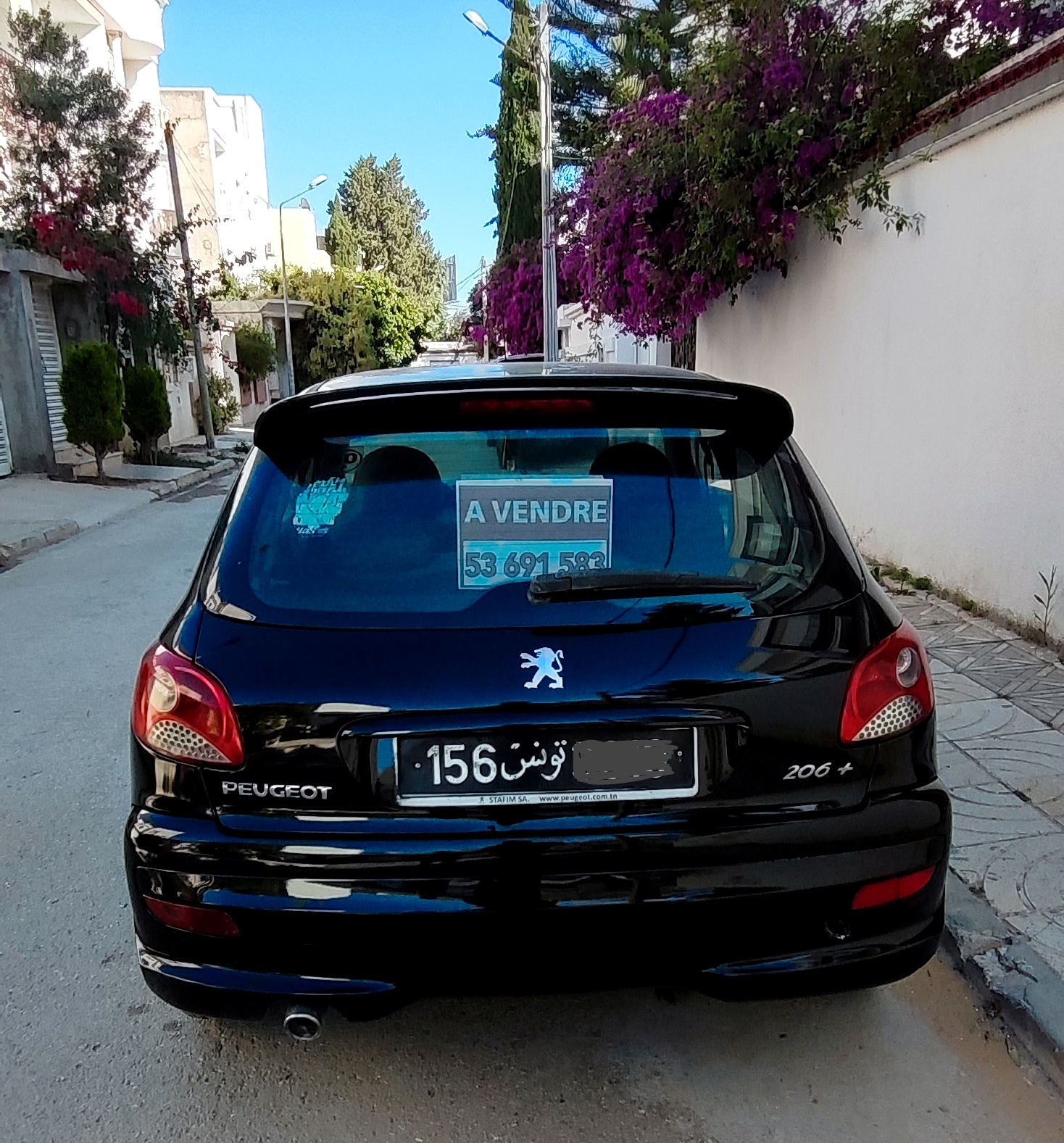 La Marsa El Aouina Peugeot 206+ Belle 206 plus a laouina