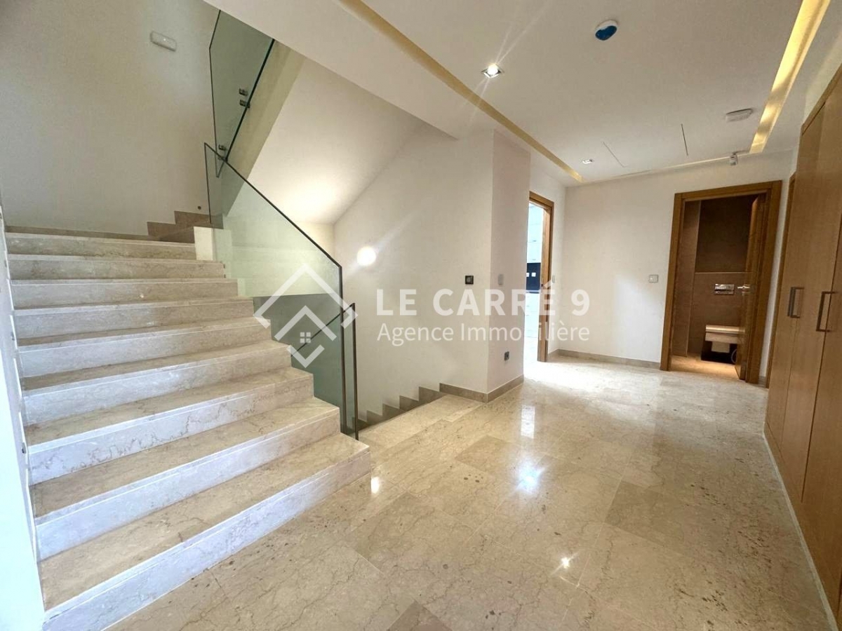 La Marsa Berge Du Lac Vente Appart. 1 pice Duplex avec piscine au lac 2