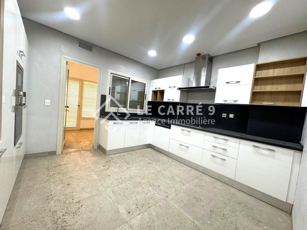 La Marsa Berge Du Lac Vente Appart. 1 pice Duplex avec piscine au lac 2